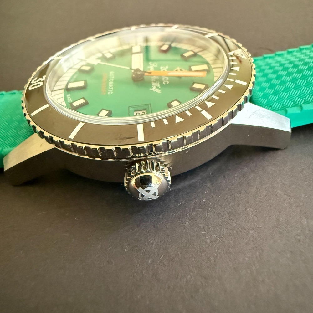 Zodiac ZO9305 Super Sea Wolf Automatic Compression Dive Watch, NWT, Box - Picture 12 of 16